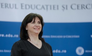 Monica Cristina Anisie, întâlnire de lucru cu reprezentanții sindicatelor din învățământ