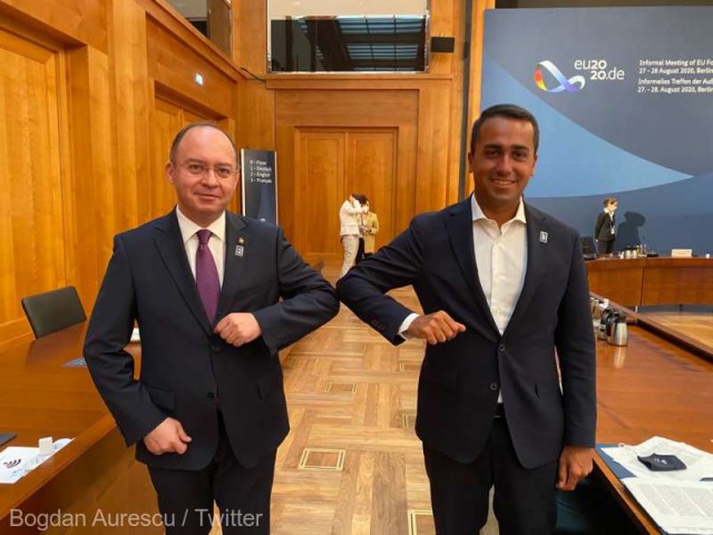 MAE: Întrevedere a miniştrilor român şi italian. Luigi di Maio, invitat să efectueze o vizită în România