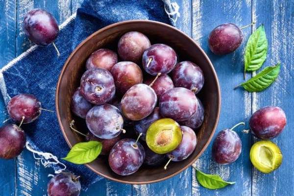 Prune: beneficii, recomandări și contraindicații