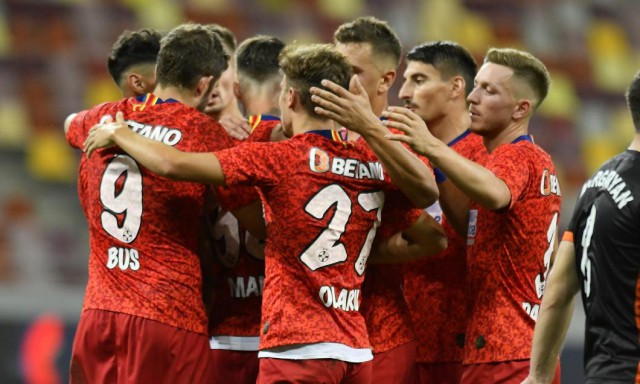 FCSB a învins, cu scorul de 3-0, echipa FC Argeş