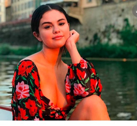 Selena Gomez a povestit de boala de care suferă de 5 ani