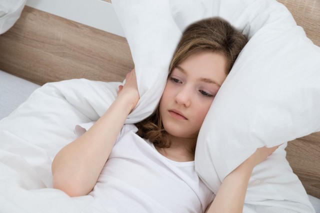 Studiu: Problemele de somn la sugar pot semnala tulburări mentale la adolescență