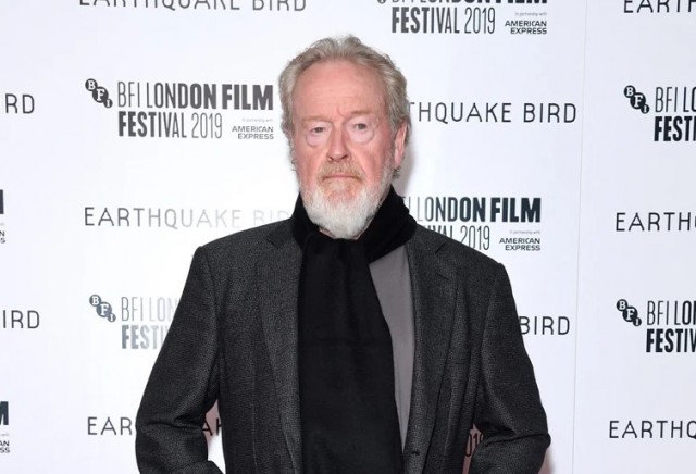 Ridley Scott revine la producţiile ştiinţifico-fantastice, pentru micul ecran