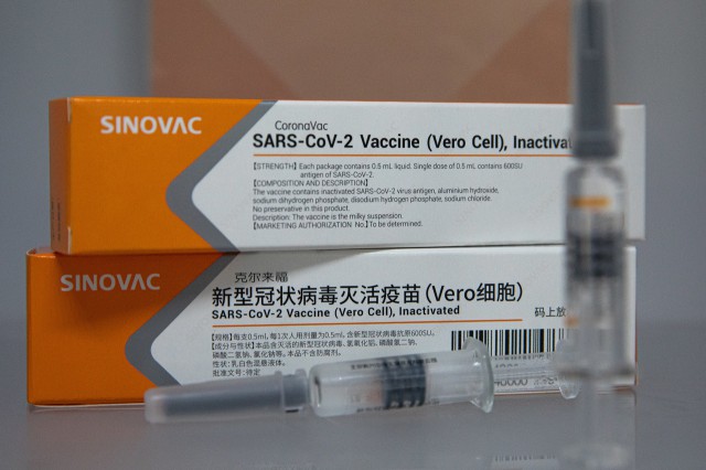 Coronavirus: Brazilia va adopta un vaccin chinezesc în pofida polemicii din jurul acestui tratament