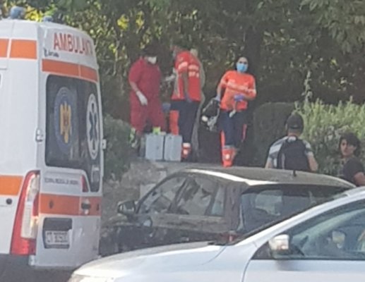 Drogat în plină stradă, în Tomis 3. Două ambulanțe au ajuns la fața locului