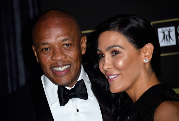 Rapperul american Dr. Dre divorțează. Soția lui cere 2 milioane de dolari pe lună în instanță