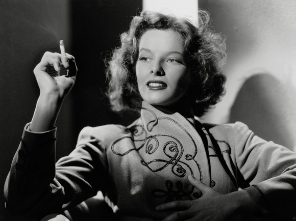 Legătura dintre Katharine Hepburn şi Spencer Tracy, un paravan pentru relaţii homosexuale