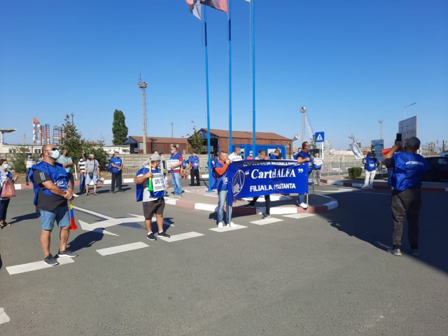 PROTEST de PROPORŢII în Portul Constanţa împotriva firmei Constanţa South Container Terminal VIDEO