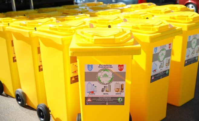 Se distribuie pubele galbene în zonele de case din Constanța