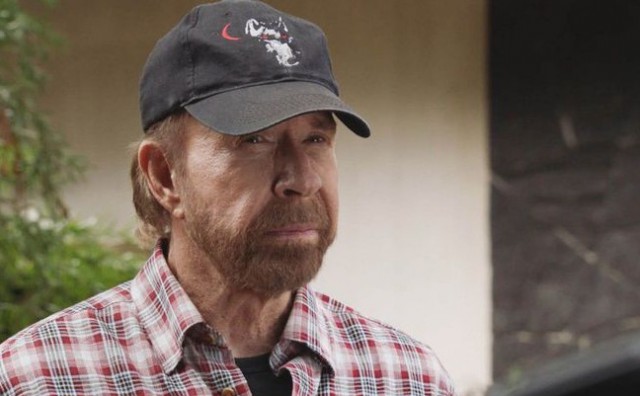 Dramele lui Chuck Norris: de ce a renunţat la actorie şi cum a aflat, după 26 de ani, că are o fiică