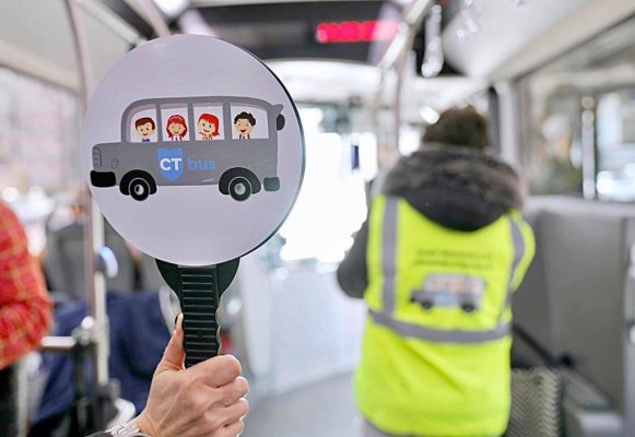 Cursele speciale CT BUS, pentru transportul elevilor către școală, intră din nou pe traseu