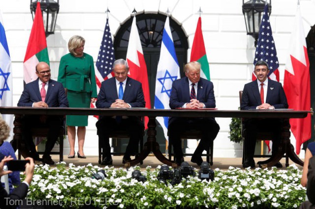 Israel, Emiratele Arabe Unite şi Bahrein au semnat la Casa Albă acorduri istorice de normalizare a relaţiilor