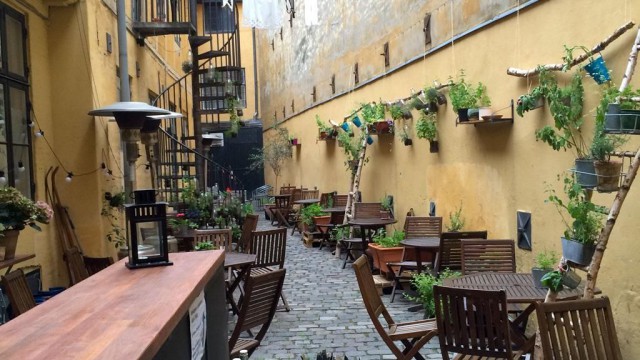 Restaurantele din Copenhaga, obligate să închidă la ora 22:00 în cadrul noilor măsuri anti-COVID