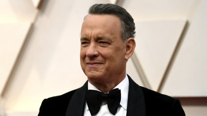 Tom Hanks şi regizorul Robert Zemeckis au finanţat mai multe scene din 'Forrest Gump' pe care studioul a refuzat să le fimeze