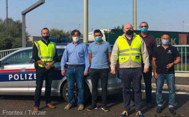 O operaţiune condusă de FRONTEX a dus la arestarea a 50 de traficanţi de persoane