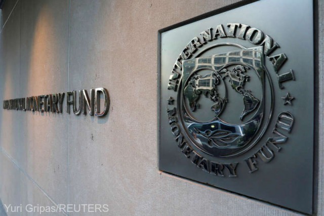 FMI: Economia mondială îşi revine, dar riscurile rămân la un nivel ridicat