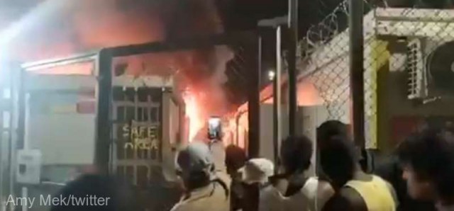 Grecia: Incendiul izbucnit într-o tabără de migranţi de pe Insula Samos, 