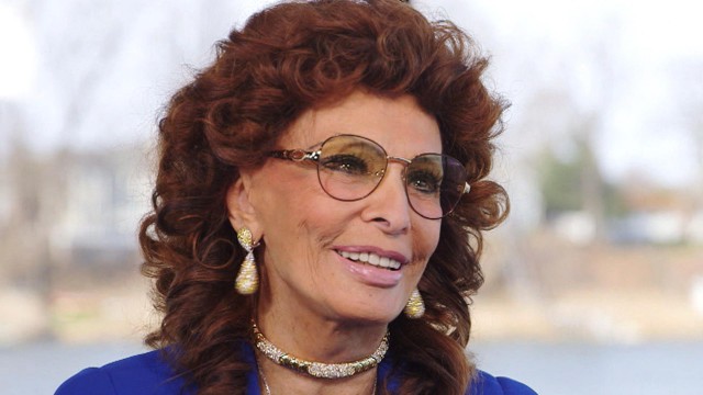Sophia Loren revine după 11 ani de pauză, într-un film regizat de fiul ei şi produs de Netflix