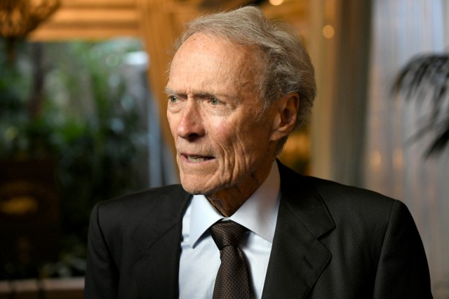 La 90 de ani, Clint Eastwood, va produce, va regiza şi va juca într-un nou film