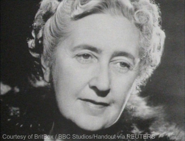 Un secol de la publicarea primului roman al „reginei romanelor poliţiste“, Agatha Christie