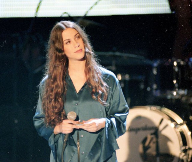 Alanis Morissette, mămica rock’n’roll „Am depresie post-partum de vreo zece ani“