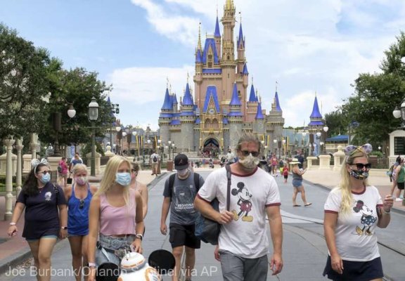 Compania Walt Disney va concedia aproximativ 28.000 de angajaţi în SUA