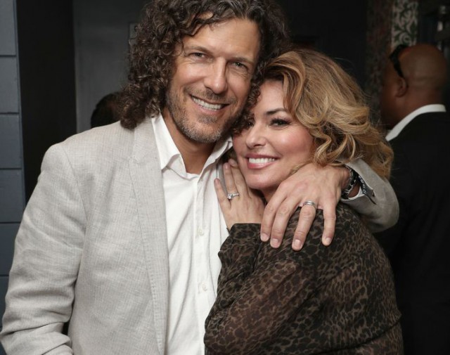 Shania Twain, într-o ipostază rară alături de soţ. Și-au început relaţia pentru a se răzbuna pe foştii lor parteneri
