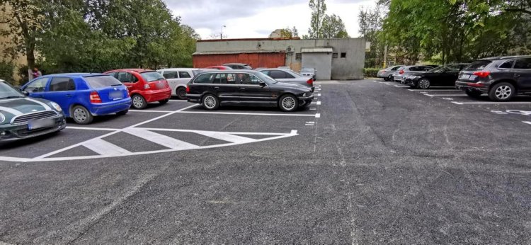 Parcare nouă amenajată în cartierul Tomis Nord