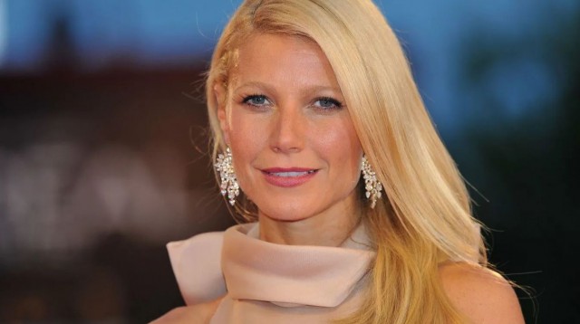 Gwyneth Paltrow a pozat nud pentru a sărbători împlinirea vârstei de 48 de ani