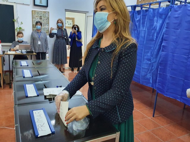 VIDEO! Corina Martin, la vot: 'Am votat pentru generația tânără'