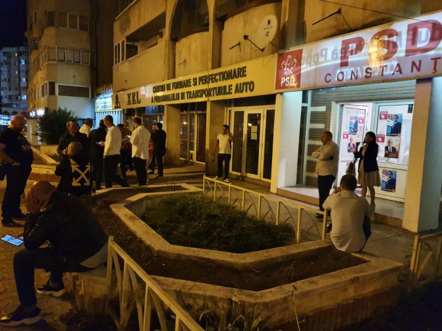POLIȚIA LOCALĂ a primit dispoziție să nu părăsească sediul PSD