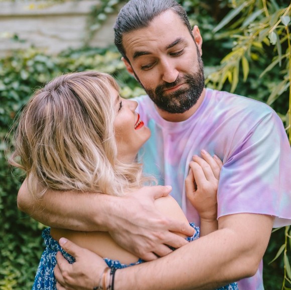 Cum se pregătesc Gina şi Smiley pentru venirea fetiței: „E o atmosferă de nedescris în casa lor“