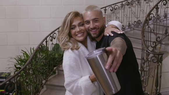 Maluma și Jennifer Lopez au lansat un videoclip fierbinte împreună. Cum au dansat cei doi