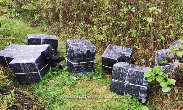 7.500 de pachete cu țigări de contrabandă confiscate de polițiști