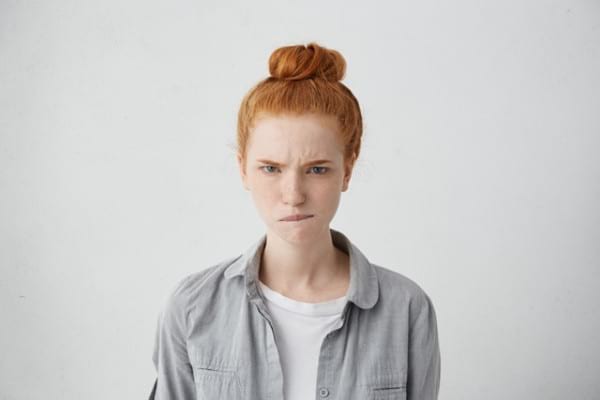 Iritabilitatea: cauze, consecințe și terapii eficiente