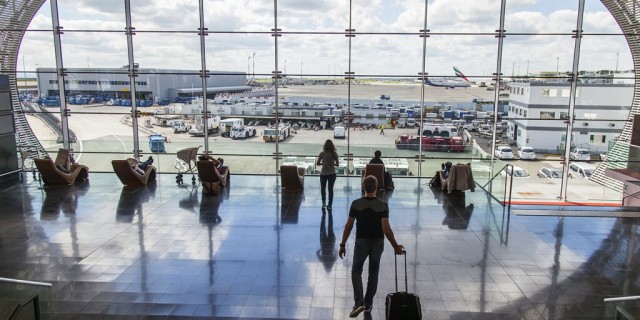 Aeroporturile franceze vor dispune de teste antigenice pentru coronavirus