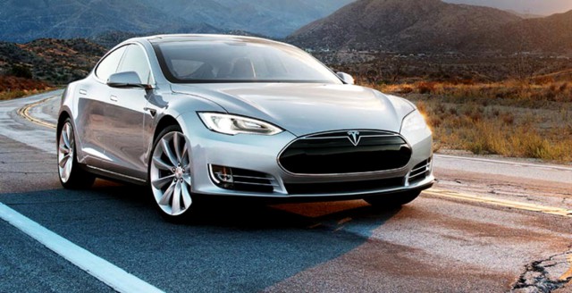 Tesla va exporta în Europa vehiculele produse în China