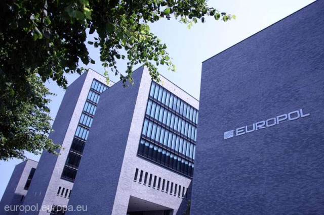 Europol lansează o campanie de căutare a celor mai periculoşi agresori sexuali