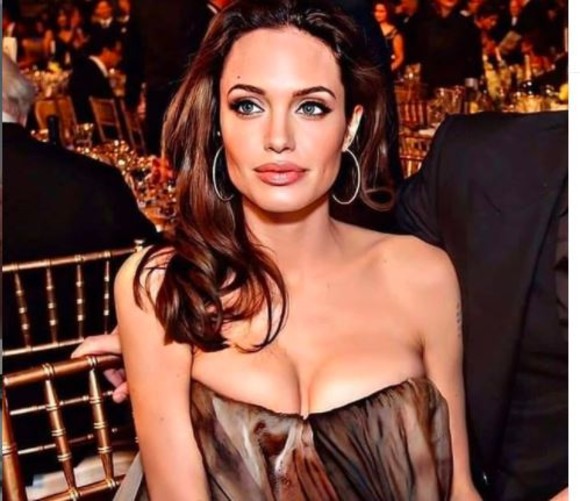 A avut sau nu a avut Angelina Jolie alte flirturi după despărțirea de Brad Pitt?