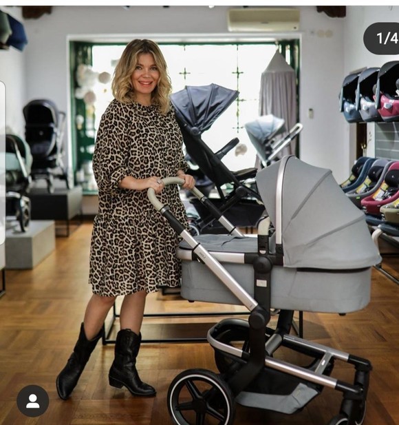 Gina Pistol a găsit deja cărucior pentru bebelușă