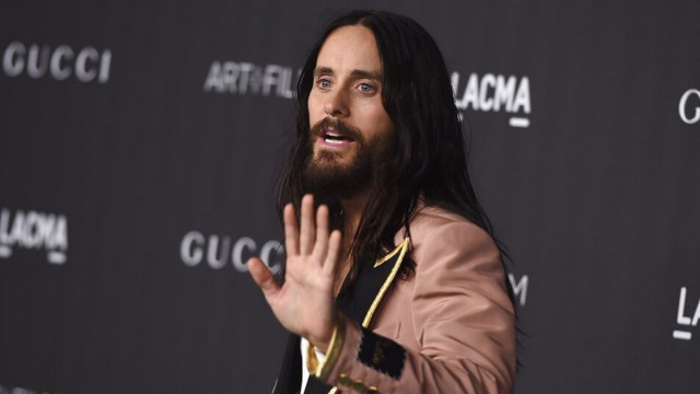Jared Leto revine în rolul criminalului psihopat Joker, în miniseria 