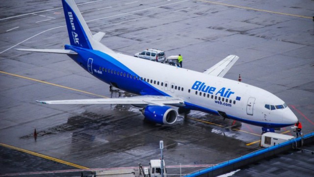 Blue Air oferă pasagerilor săi aproape 10.000 de bilete la preţul de 9,99 de euro