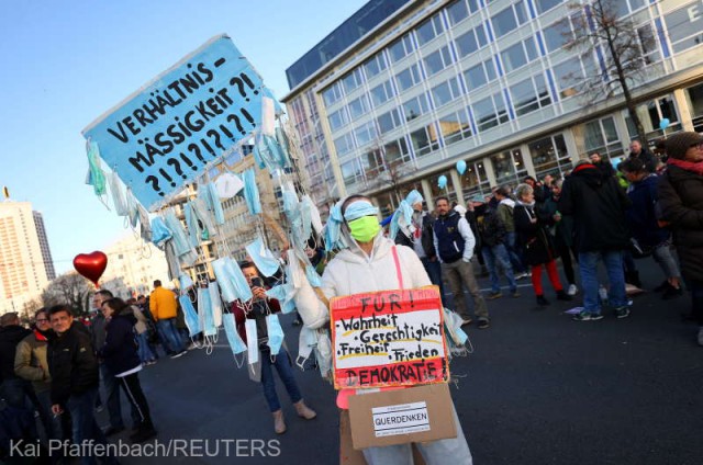 Coronavirus - Germania: 20.000 de oameni au protestat la Leipzig împotriva măsurilor antiepidemice