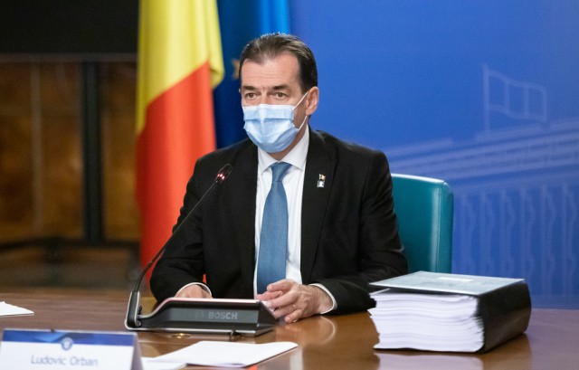 Ludovic Orban interzice petrecerile de Revelion