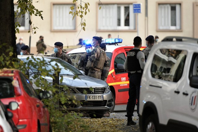 Franţa - Preot împuşcat la Lyon: Un suspect şi-a recunoscut faptele