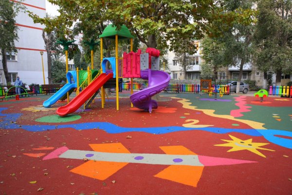 Modernizarea a 16 locuri de joacă, aproape de final