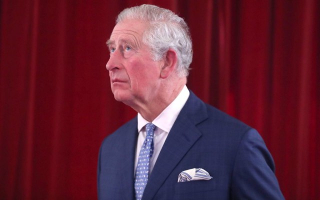 Revista Vogue l-a lăudat pe Prinţul Charles pentru stilul său vestimentar