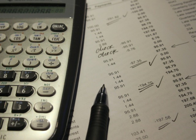 Proiect de lege pentru impozitarea progresivă: 50% din salariile de peste 15.001 lei și 35% pentru cele sub 3.000 de lei