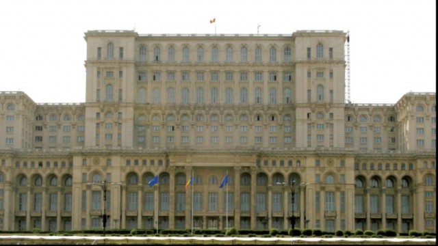 Parlament: Audierea de miercuri în comisiile de specialitate a persoanelor propuse ca ambasadori, amânată