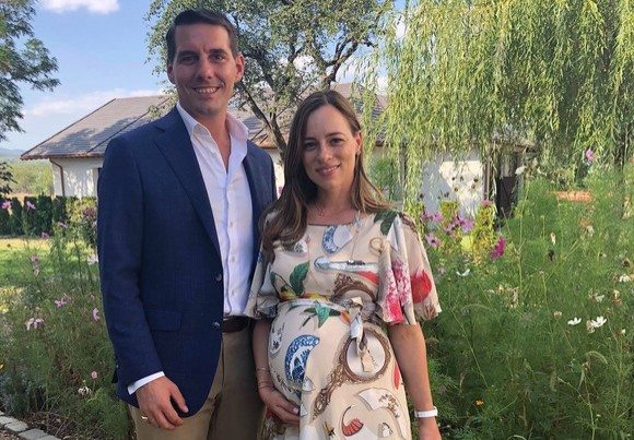 Prințul Nicolae a devenit tată de fată. „Regele Mihai, bunicul meu, ne ocrotește”